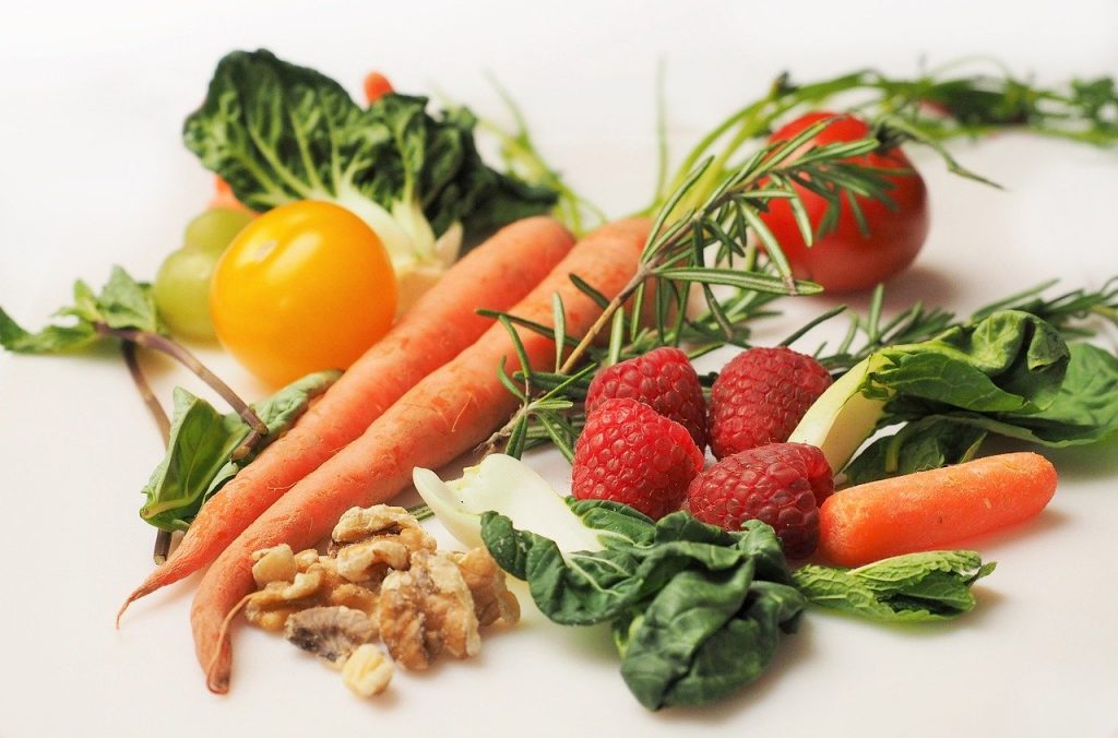 os melhores alimentos antioxidantes 1024x676 - Como desintoxicar o organismo: Ganhe mais saúde e energia