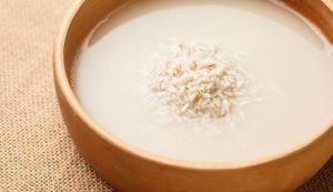agua de arroz 300x173 - Benefícios da água de arroz: conheça esse segredo oriental