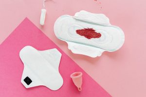 menstruação 300x200 - Menstruação desregulada - Como ter um ciclo saudável